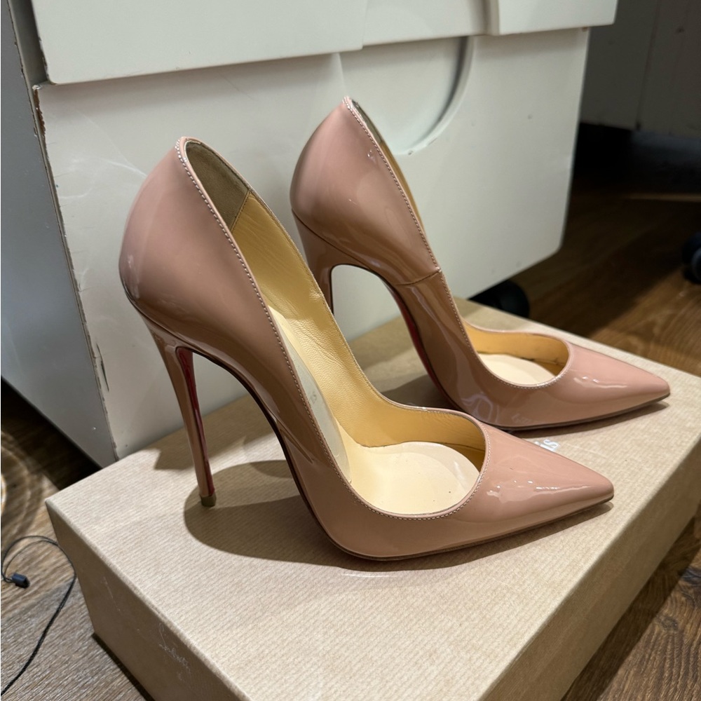 Christian Louboutin Brand New (worn once) So Kate size 6.5